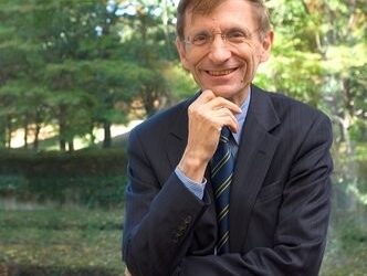 Everyone is a Changemaker, an interview with Ashoka’s CEO and Chair Bill Drayton.